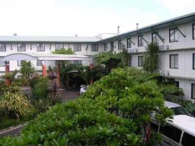 Jet Park Airport Hotel (Supreme) Jet Park Airport Hotel (Supreme)