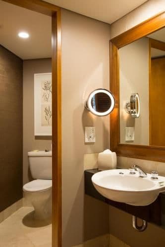 Raffles Suite