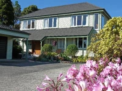 Green House Bed And Breakfast Green House Bed And Breakfast