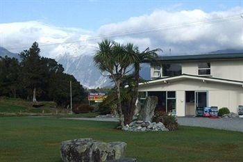 กลาเซียร์วิวโมเต็ล (Glacier View Motel)4