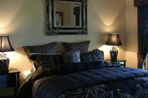 Elms King Room
