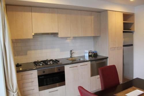Lakefront One-Bedroom Suite