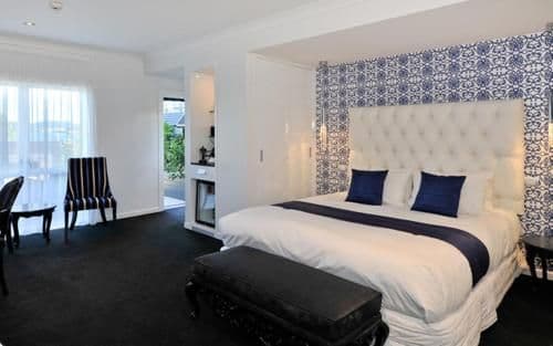 Deluxe Room with Lake View