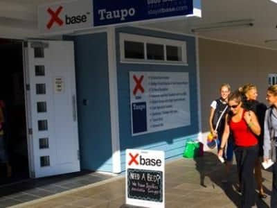 Base Backpackers Taupo Hostel Base Backpackers Taupo Hostel