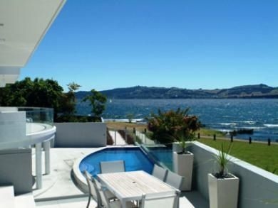 Waimahana Luxury Lakeside Apartments1