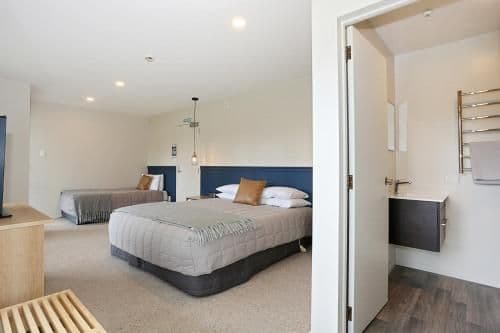 Twin Room with Private Bathroom
