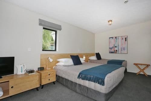 Twin Room with Private Bathroom
