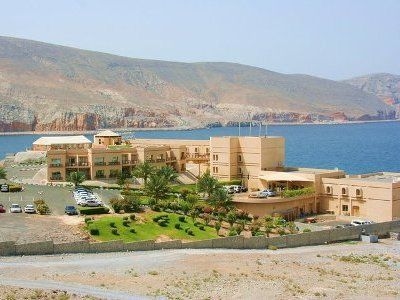 Golden Tulip Resort1