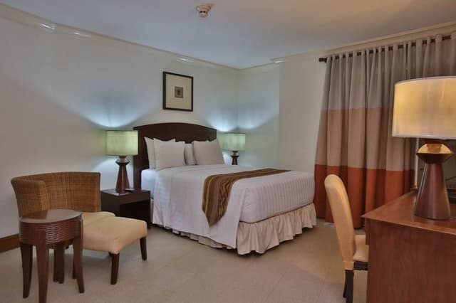SUITE TWO BEDROOMS