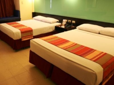 Microtel Inn And Suites Batangas3