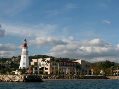 Lighthouse Marina Resort0