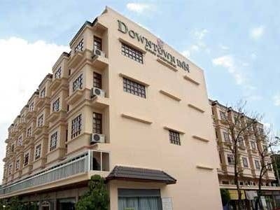 Downtown Inn1
