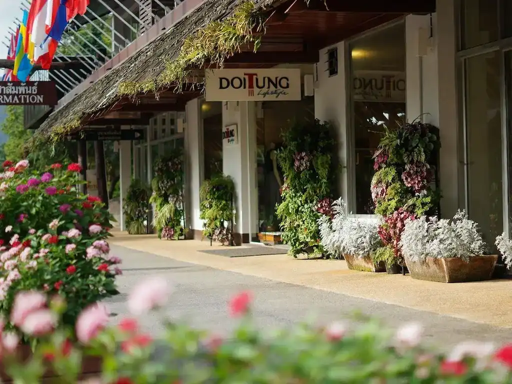Doi Tung Lodge Doi Tung Lodge