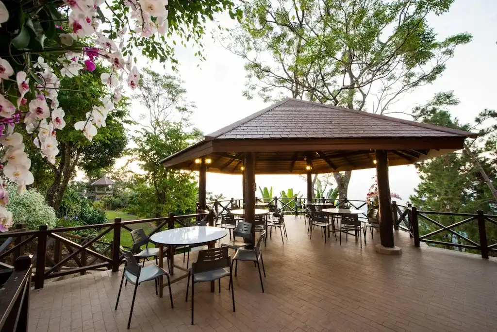 Doi Tung Lodge Doi Tung Lodge