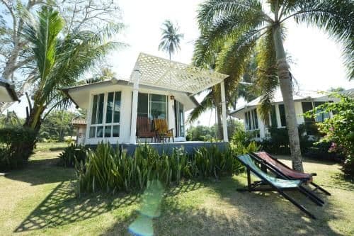 Comfort Bungalow - Beach Front