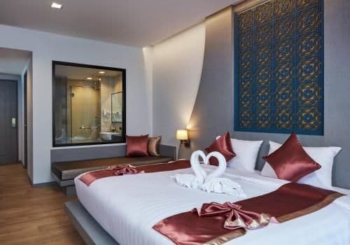 Deluxe Double or Twin Room with Pool Access