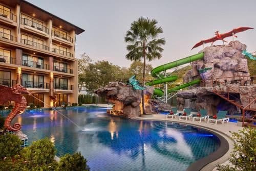 Deluxe Double or Twin Room with Pool Access