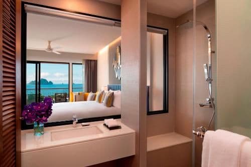 Avani Superior Sea View Room