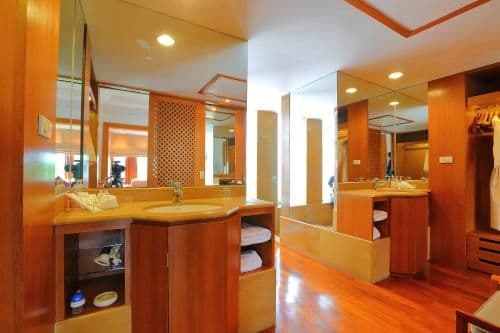 Sala Villa Upper Floor