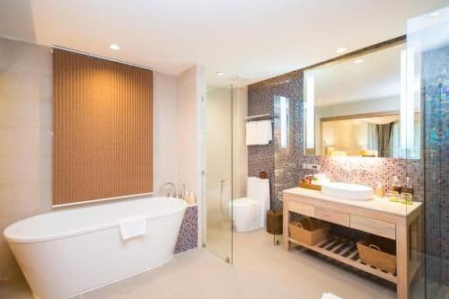 Grand Ocean Chalet Suite