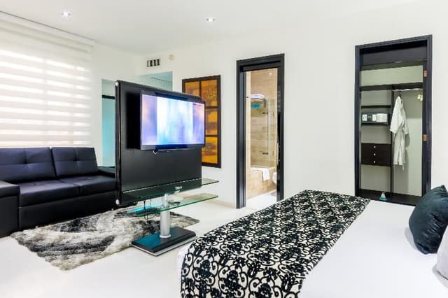 JUNIOR SUITE STANDARD