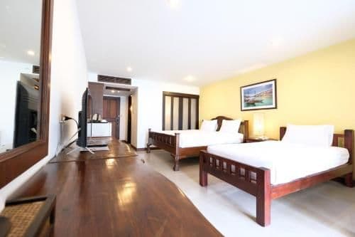Grand Deluxe Double or Twin Room