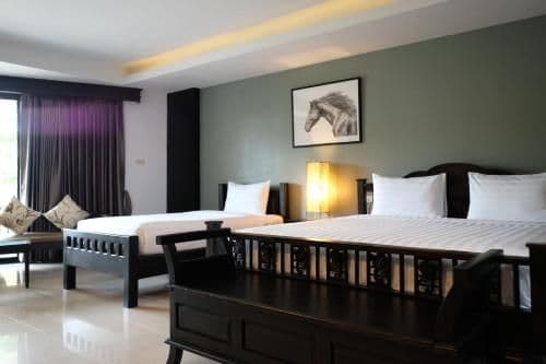 Deluxe Double or Twin Room