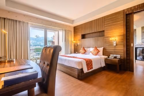 Blue Ocean Suite