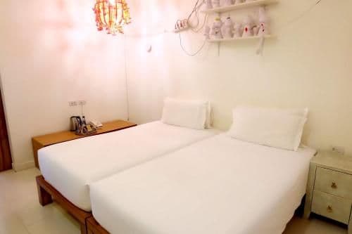 Superior Double or Twin Room with Window