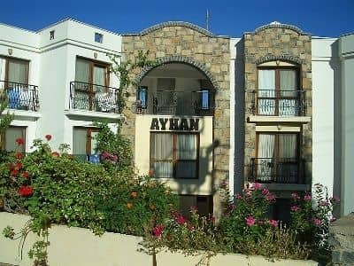 Ayhan Ayhan