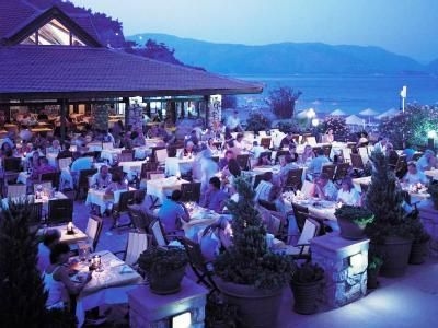 Marti Resort3