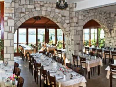 Akay Garden Resort Hotel And Suites