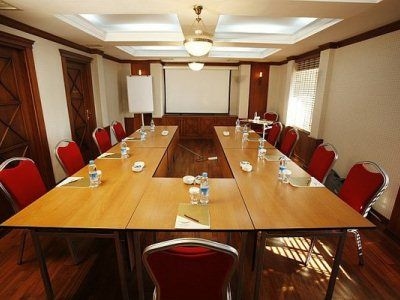 Lares Park Hotel3