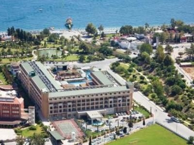 Crystal De Luxe Resort And Spa0