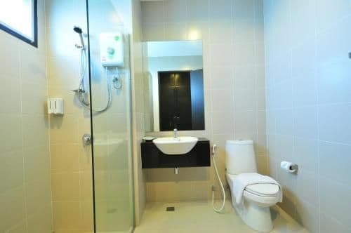 Deluxe Double or Twin Room with Pool View