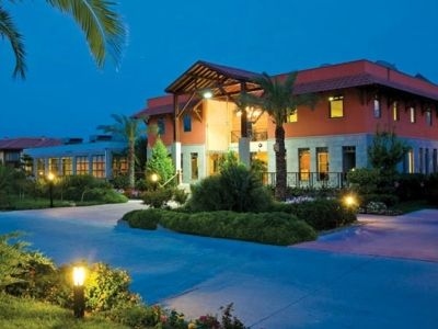 Club Felicia Village0