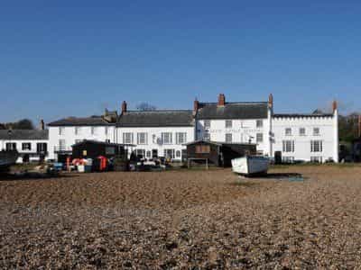 Best Western White Lion