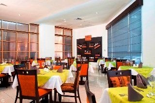 Howard Johnson Hotel Guayaquil4