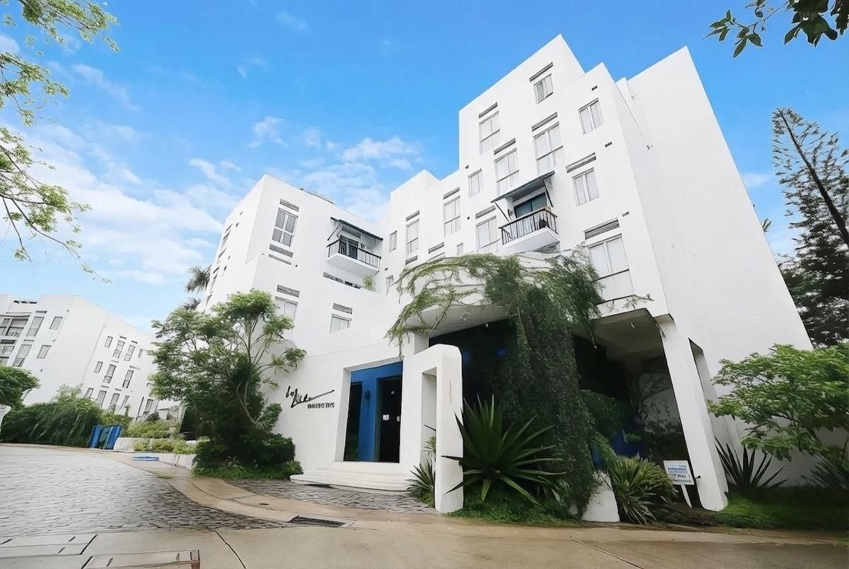 โรงแรมลา เบลล่า บูติค (La Bella Boutique Hotel)0