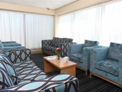 Travelodge Birmingham Maypole2