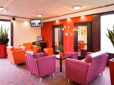 โรงแรมไอบิส โคเวนทรี เซาท์ วิทลีย์ (Ibis Coventry South Whitley Hotel)2