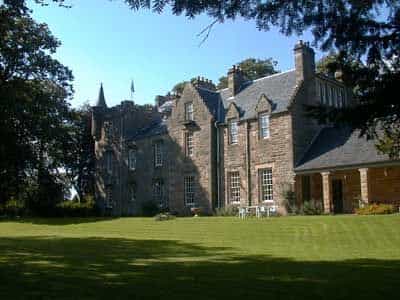Rathcluan Country House