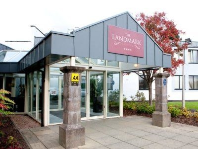 Doubletree By Hilton Dundee0