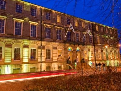 Holiday Inn Express Edinburgh City (I) Holiday Inn Express Edinburgh City (I)