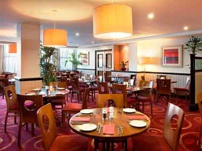 Jurys Inn Edinburgh (I) Jurys Inn Edinburgh (I)