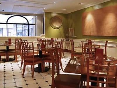 Mercure Gatwick Airport Mercure Gatwick Airport