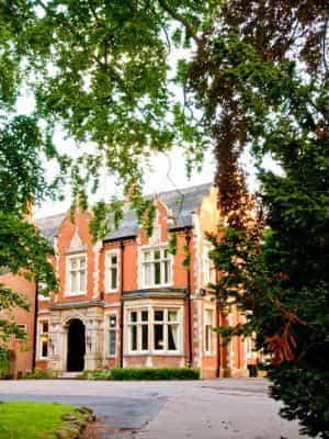 Best Western Oaklands Hall Best Western Oaklands Hall