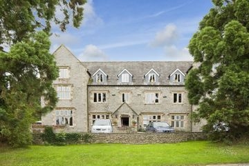 Stonecross Manor0
