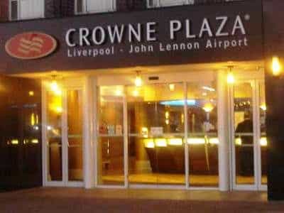 Crowne Plaza John Lennon Airport