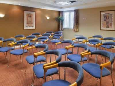 Holiday Inn Express Knowsley (I) Holiday Inn Express Knowsley (I)
